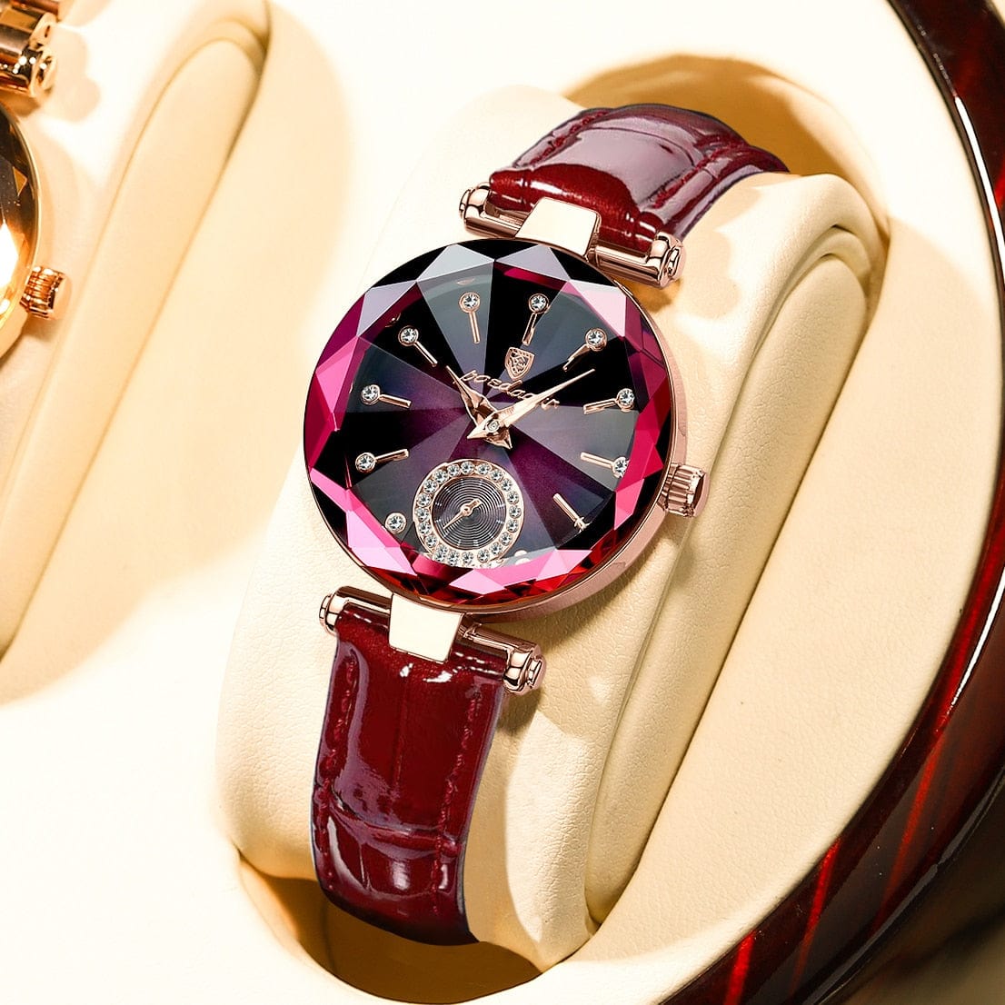 Fashion Diamond Dial Leather Quartz Watch